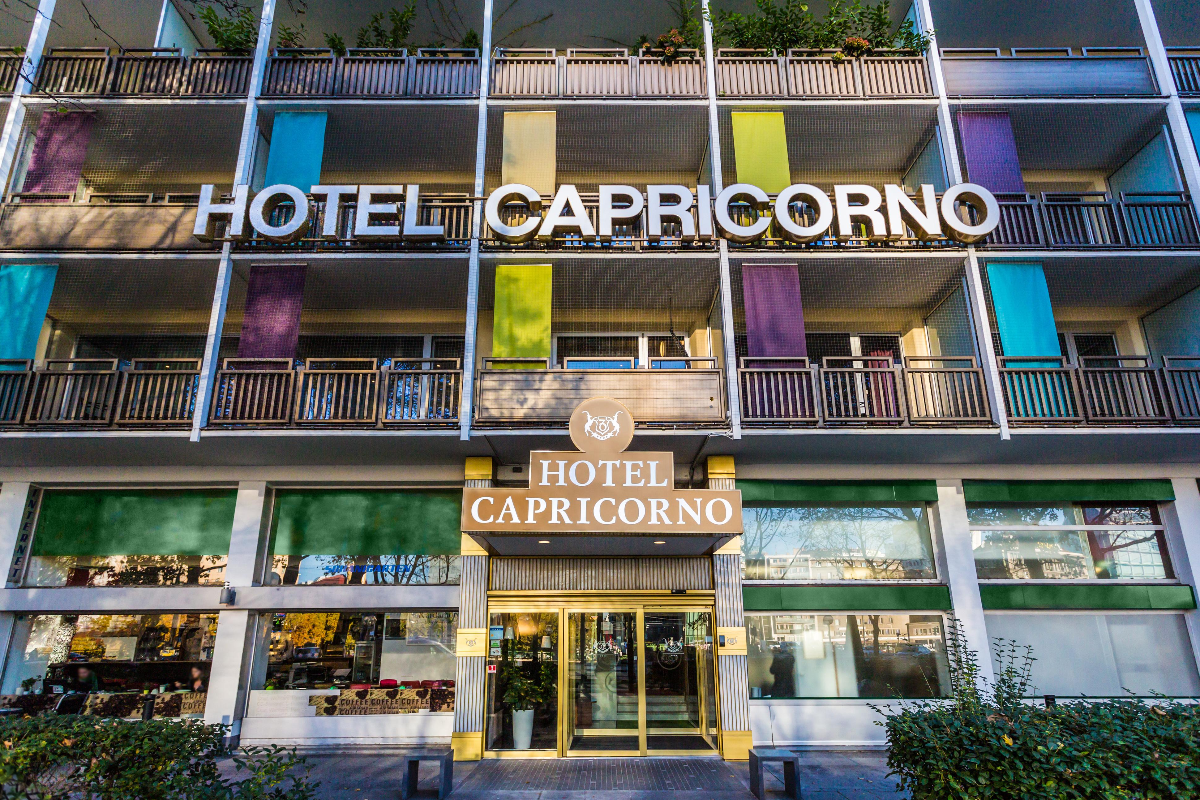Hotel Capricorno Виена Екстериор снимка